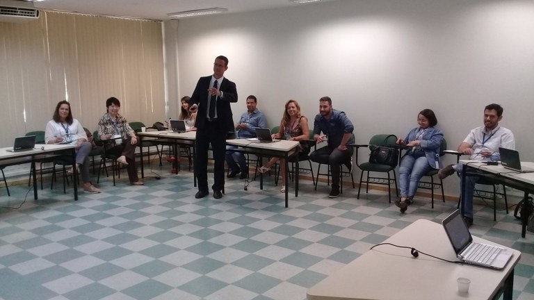 006-SALA DE AULA 01.jpg